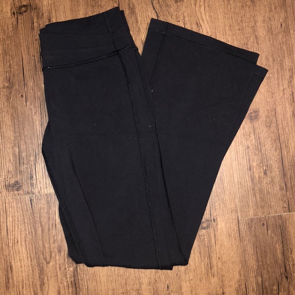 Lululemon - Picture 4 of 4